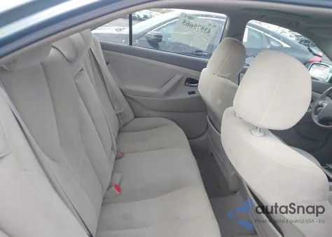 2009 Toyota Camry Le z USA, uszkodzony, nr VIN 4T1BE46K49U902484